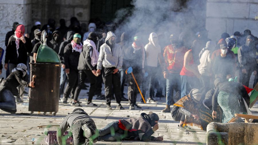Violences israélo-palestiniennes: Blinken appelle à \