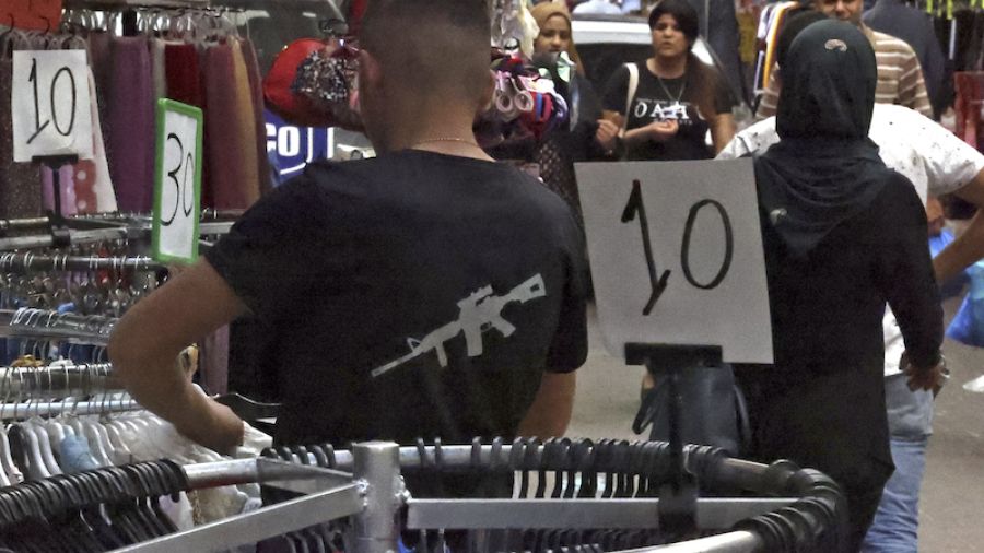 Attaques: les jeunes Palestiniens remplacent les partis armés