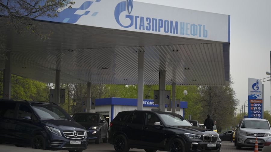 Quelles conséquences au plafonnement des prix du pétrole russe?