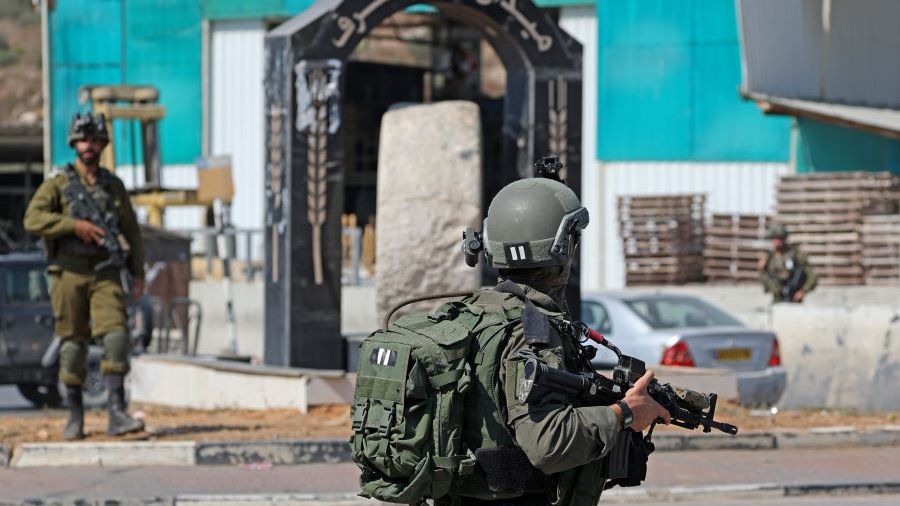 Chasse à l'homme en Cisjordanie occupée