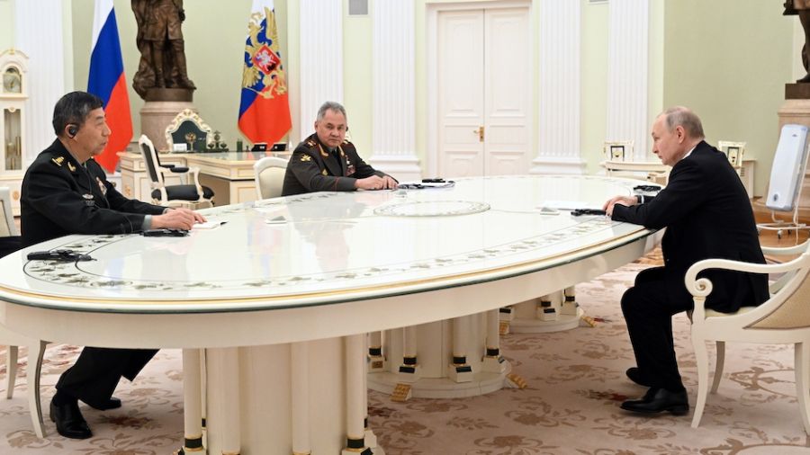 Pékin veut renforcer sa coopération militaire avec Moscou