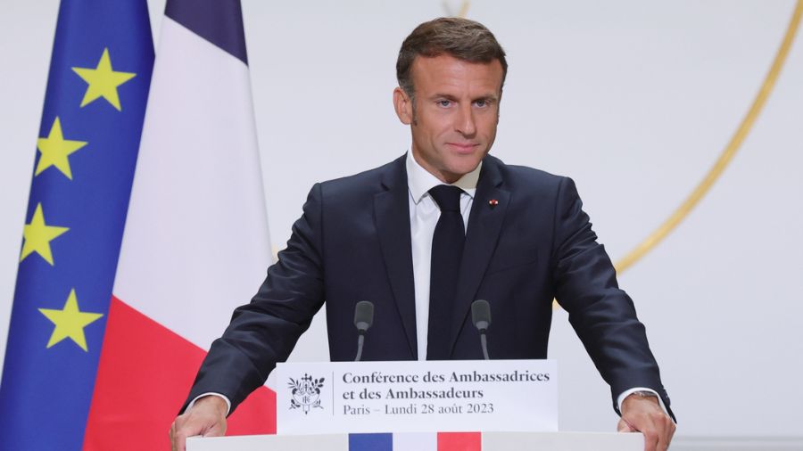 Niger: Macron reste inflexible