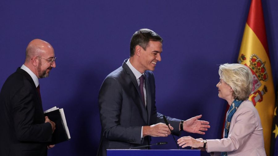 L'UE lance les discussions sur son élargissement