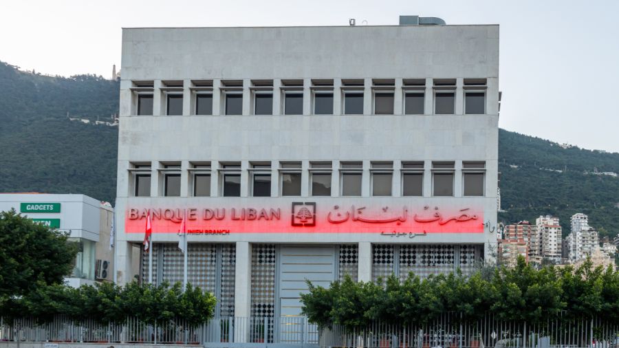 La réforme bancaire: le torchon brûle-t-il entre Salam et Souhaid?