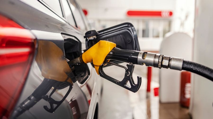 Prix de l'essence: les stations-service belges font le plein de voitures françaises