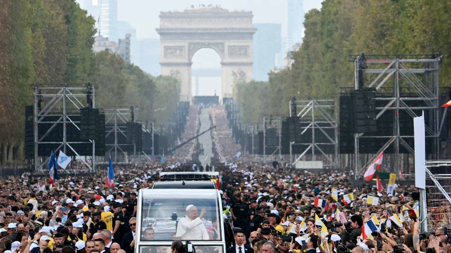 Le séisme français de Léon XIV
