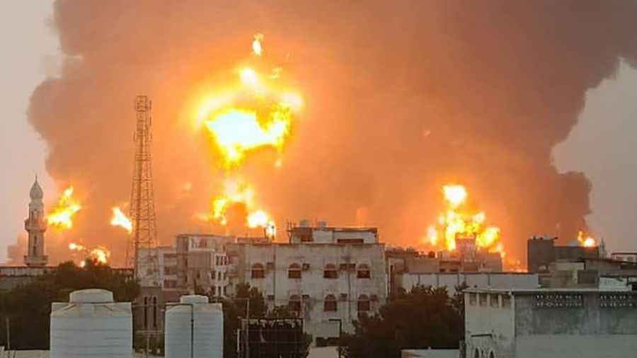 Israël frappe le port de Hodeida au Yémen, six morts