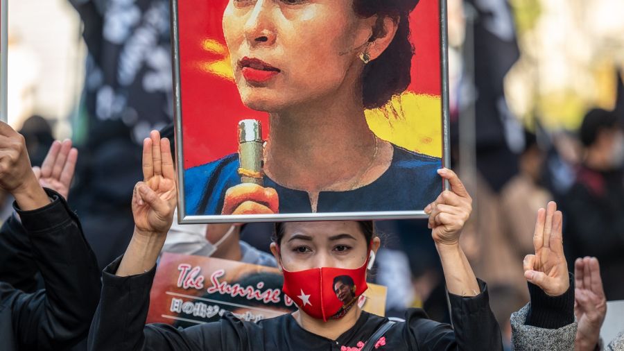 17 ans de prison pour Aung San Suu Kyi