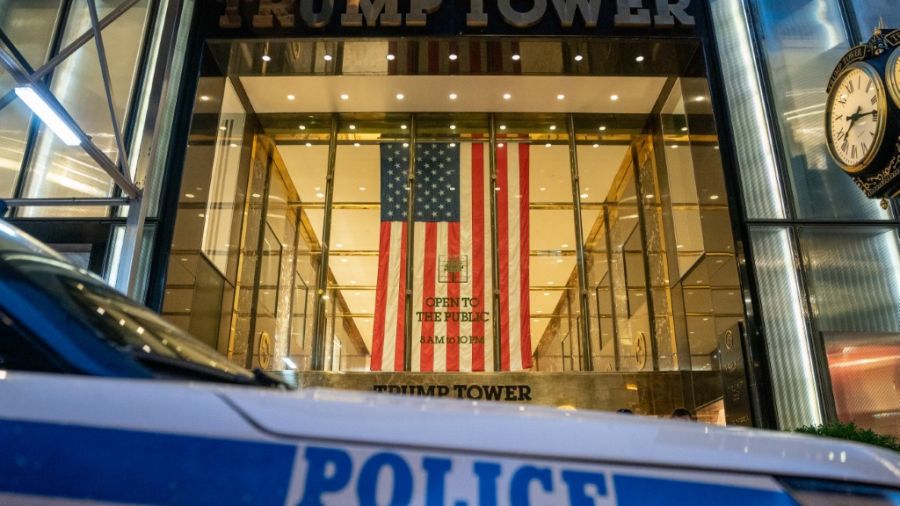 Trump: la justice pourrait rendre le mandat public