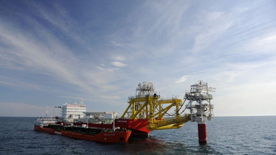 L'Ukraine frappe un des plus grands complexes de raffinage de pétrole de Russie