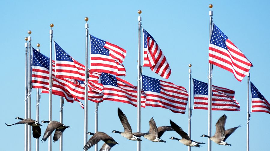 Les États-Unis réduisent leur présence diplomatique et militaire dans le Moyen-Orient face à la montée des tensions