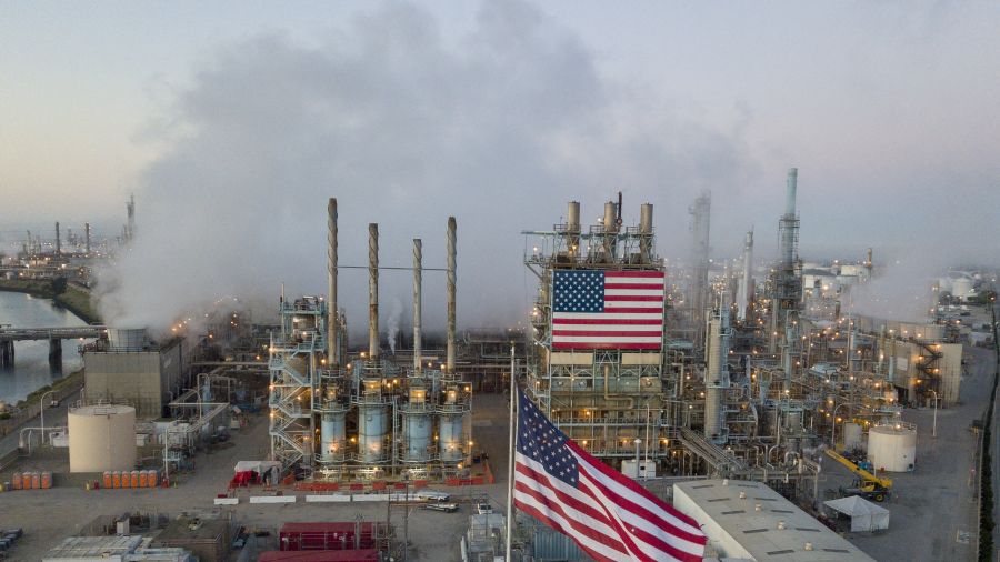 Le pétrole s'envole avec la crainte d'une suspension des négociations États-Unis/Iran