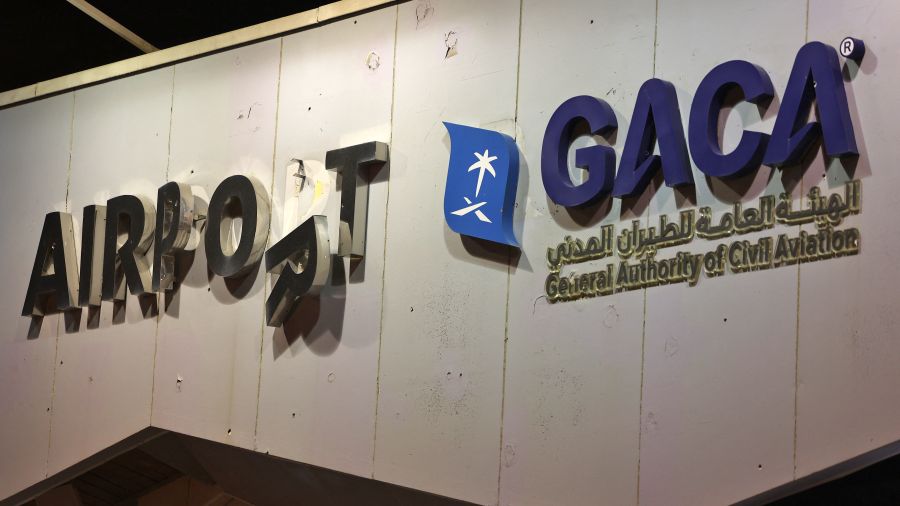 Les houthis disent avoir visé un aéroport saoudien en riposte à l'attaque à Sanaa