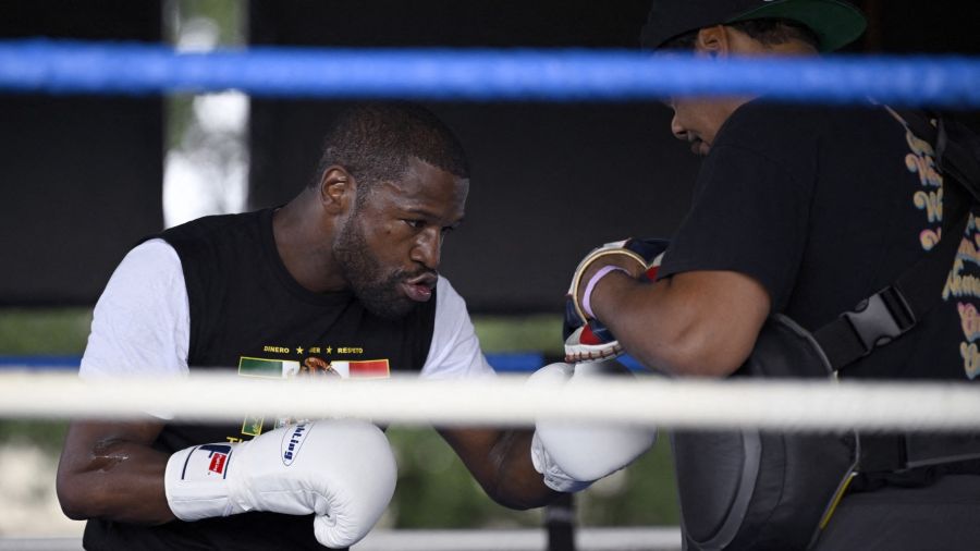 Boxe: Tyson et Mayweather devraient s'affronter sur le ring au printemps 2026