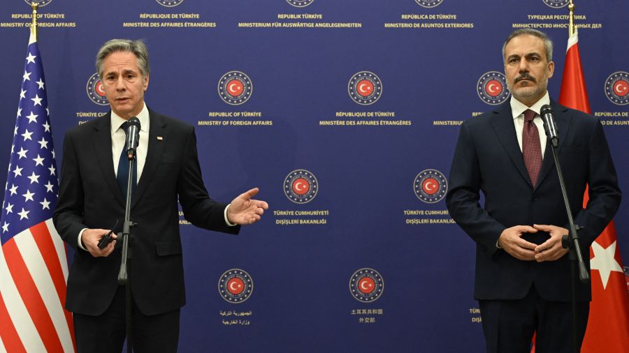 Blinken en Turquie: appel à la lutte contre l'EI en Syrie