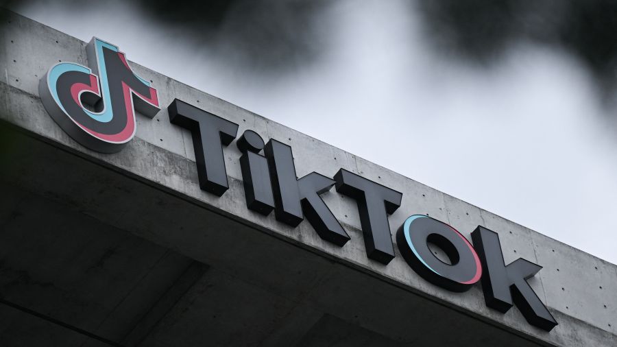 La Cour suprême américaine paraît prête à laisser entrer en vigueur la loi menaçant TikTok d'interdiction