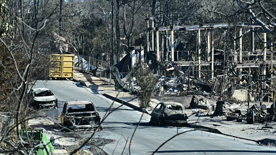 Incendies à Los Angeles: au moins 24 morts, des vents violents menacent