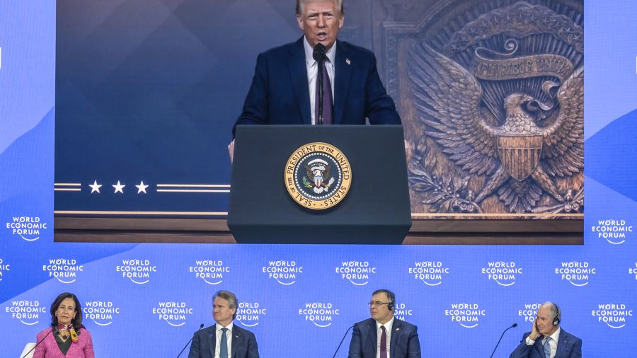 Trump au Forum de Davos : "Produisez aux États-Unis ou payez des droits de douane"