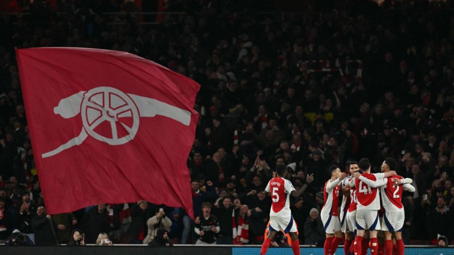 Foot: Manchester City prend une claque chez Arsenal (5-1)