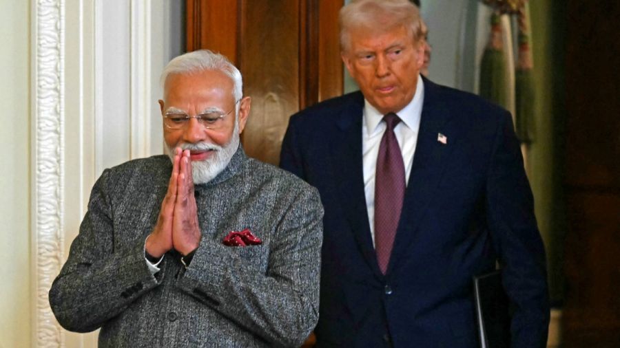 Complices, Trump et Modi démarrent des négociations