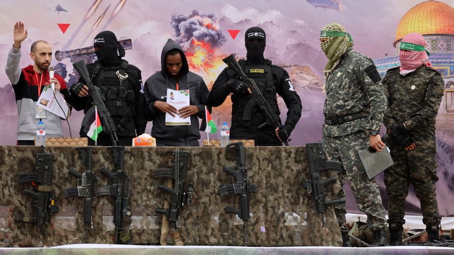 Nouvelle vidéo d'otages: Israël refuse de se laisser "intimider" par le Hamas
