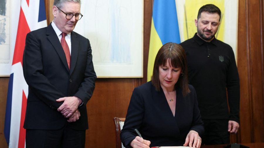 Les alliés de l'Ukraine tiennent un sommet crucial à Londres