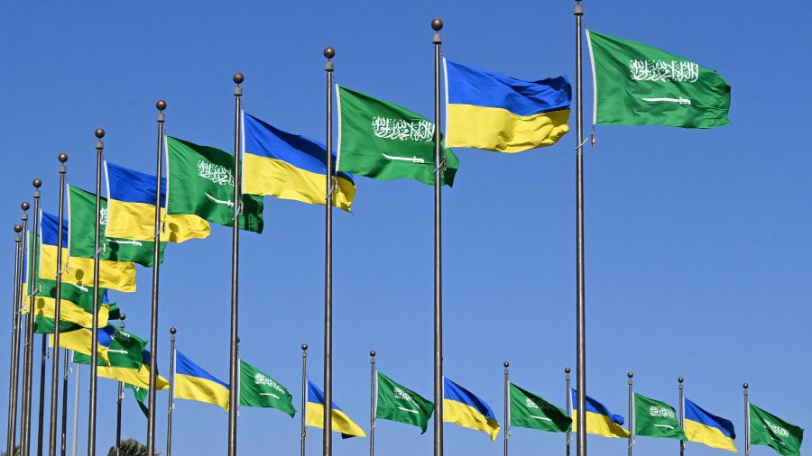 Ukraine : Moscou annonce attendre officiellement la proposition de trêve américaine