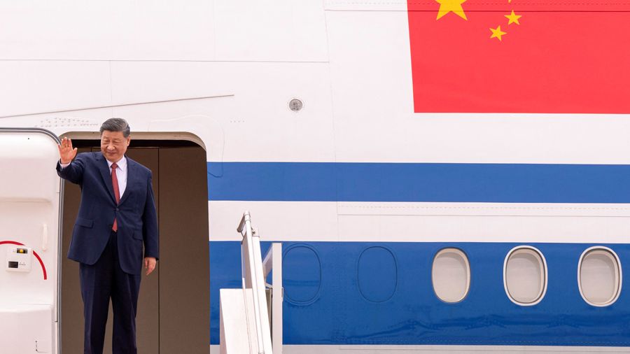 Le président chinois s'envole pour les États-Unis et un sommet avec Trump