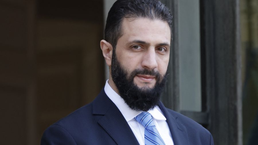 Le président des Émirats arabes unis reçoit son homologue syrien à Abou Dhabi