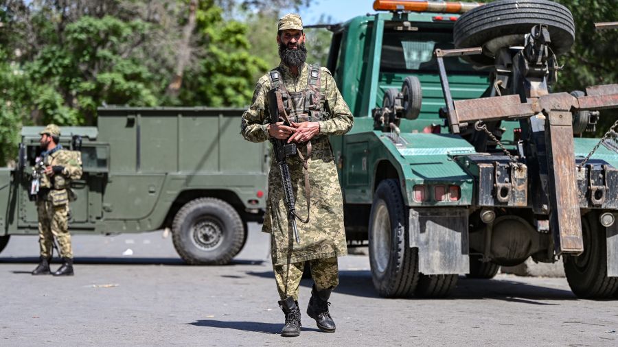 Pakistan: l'armée affirme avoir abattu 30 talibans pakistanais à la frontière afghane