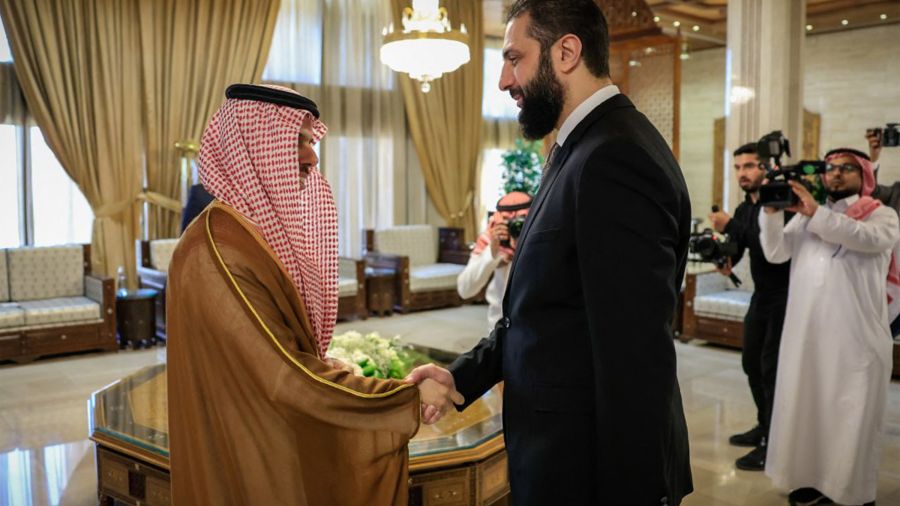 Le chef de la diplomatie saoudienne à Damas pour soutenir l’économie syrienne
