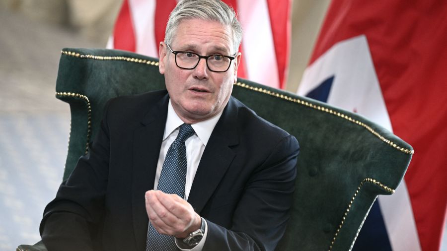 Keir Starmer lutte pour sa survie, mais jusqu'à quand?