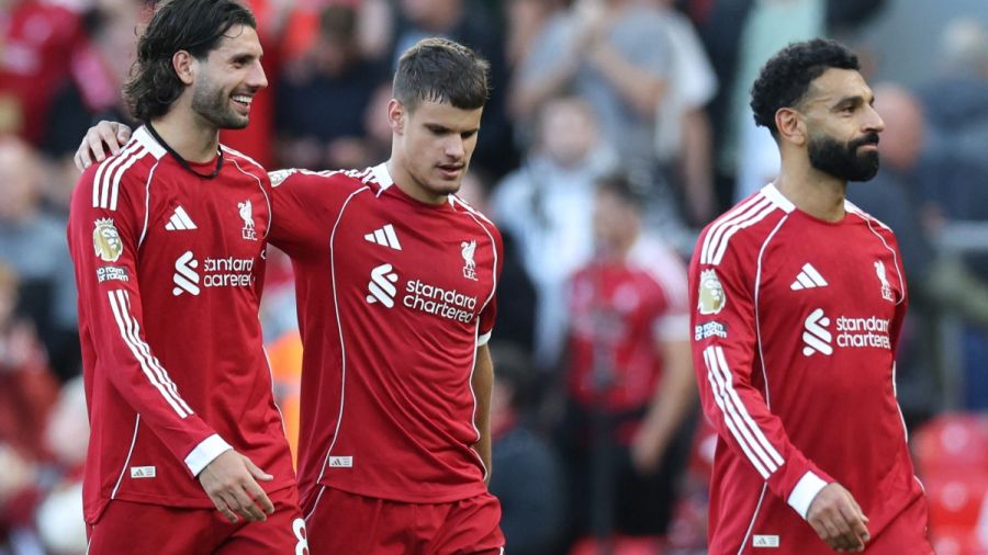 Foot: Liverpool domine Arsenal (1-0) pour le premier choc en Angleterre