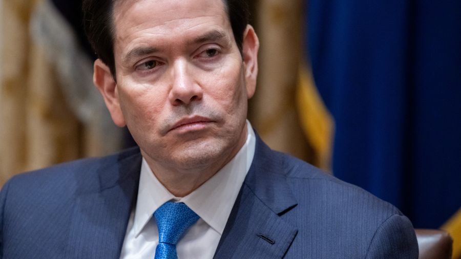 Rubio affirme que les États-Unis ont attaqué l'Iran pour l'empêcher de riposter 