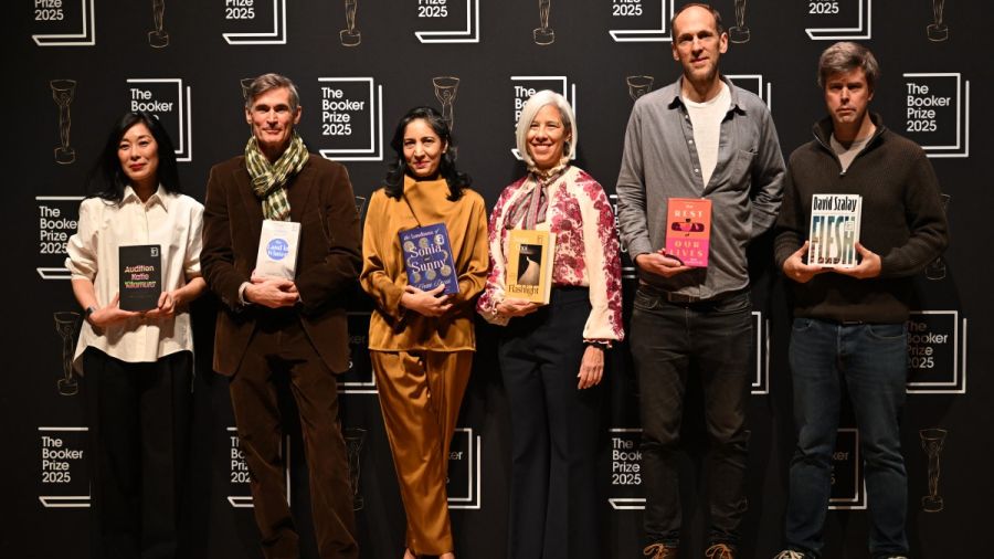 David Szalay remporte le Booker Prize 2025 pour «Flesh»