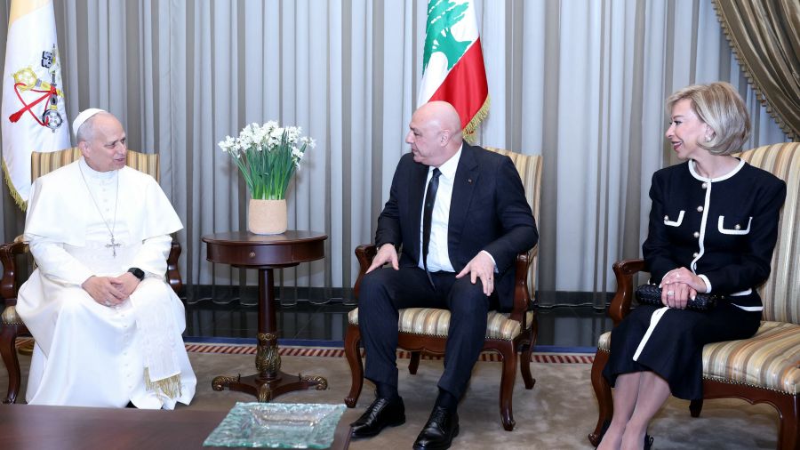 Le Liban choisit la paix : la visite du pape Léon XIV, un triomphe diplomatique de J. Aoun