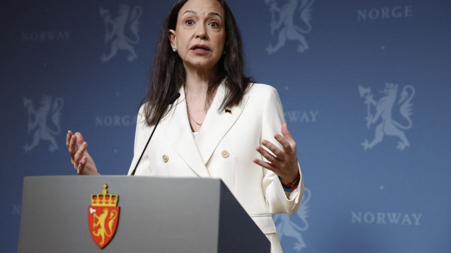 Nobel: depuis Oslo, Machado assure qu'elle ira au bout de sa lutte au Venezuela