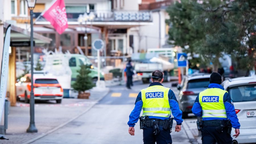 Incendie de Crans-Montana: une quarantaine de personnes décédées et 115 blessées