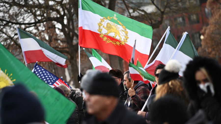 Iran: heurts dans le Grand Bazar de Téhéran au 10ᵉ jour de contestation