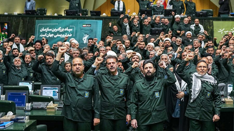 Les Gardiens iraniens menacent de viser de «nouvelles cibles» en cas d'attaque américaine
