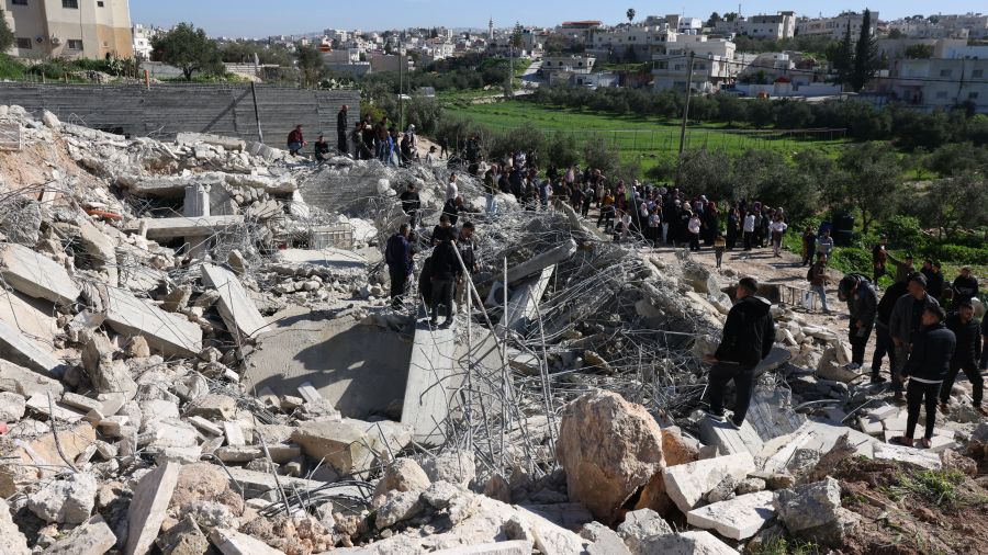 Israël annonce une opération et de nouvelles implantations en Cisjordanie après des violences meurtrières