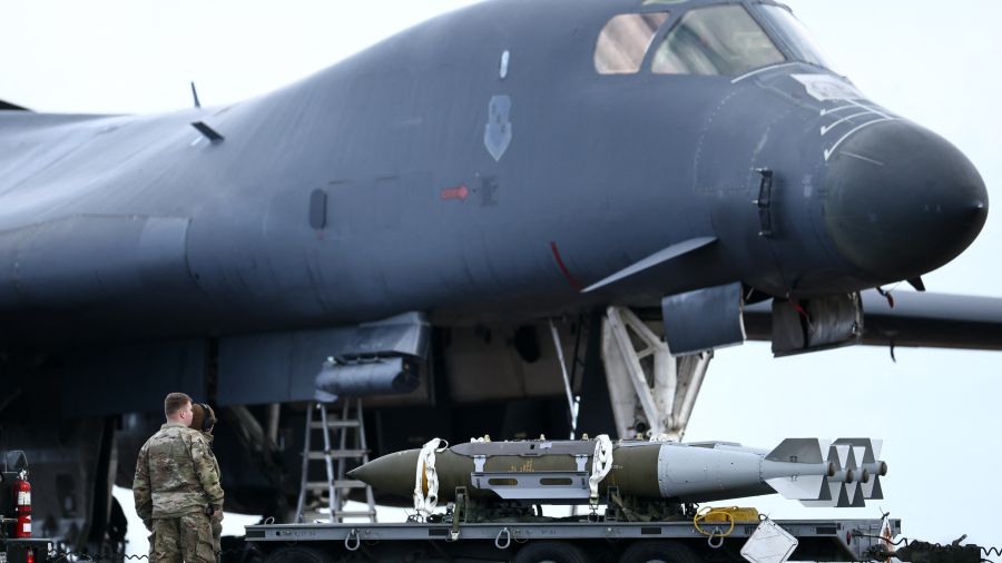 États-Unis: les bombardiers B-1 quittent la base britannique de Fairford