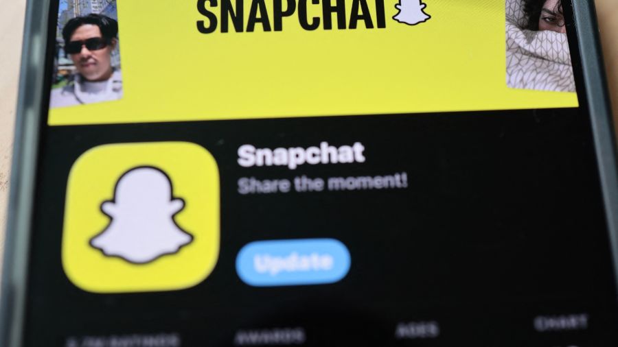 Réseaux sociaux et santé mentale: Snapchat face à un jury pour la première fois, avec Instagram