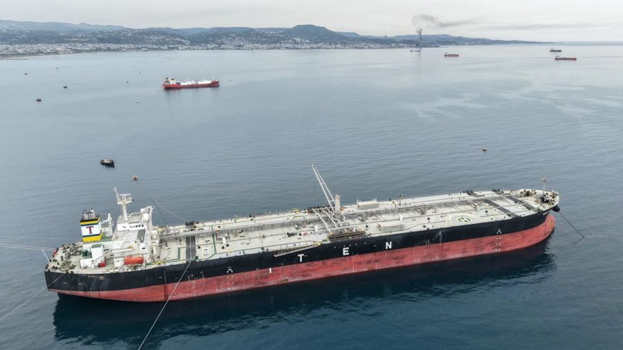 Espoirs d’accord sur l’Iran: pétrole en baisse mais enthousiasme tempéré sur les marchés