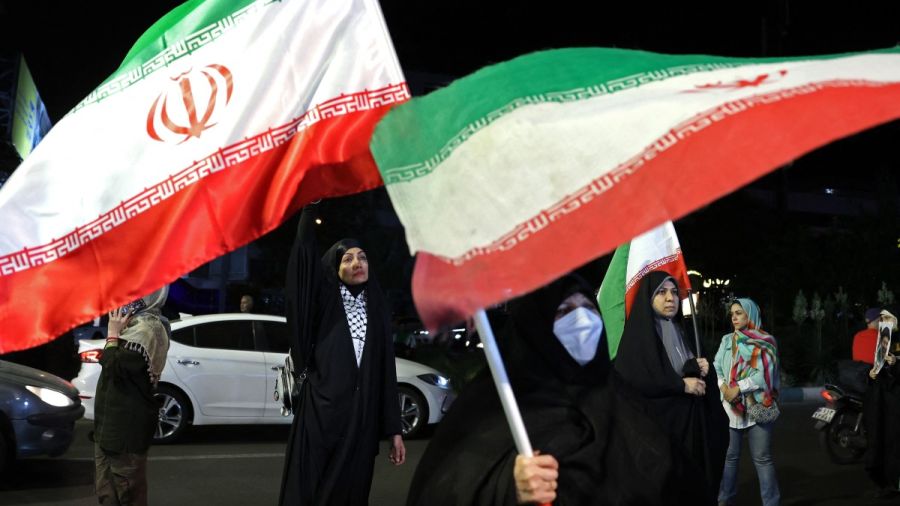 Iran/États-Unis: un média iranien affirme que Téhéran n'a «pas encore pris de décision finale» pour un accord