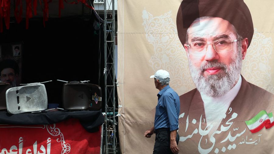 Iran: les Gardiens tuent deux Kurdes, recherchés depuis les manifestations de janvier (ONG)