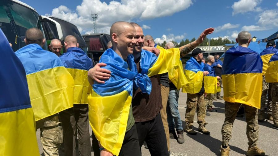 Russie-Ukraine: nouvel échange de 206 prisonniers, sous médiation des Émirats arabes unis