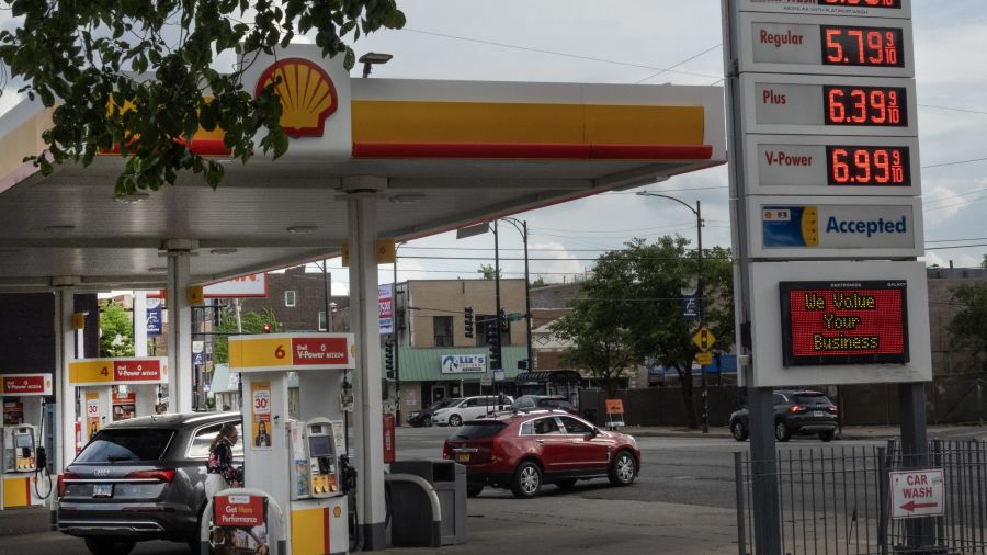 Le pétrole bondit après les déclarations de Trump sur la fin du cessez-le-feu avec l'Iran