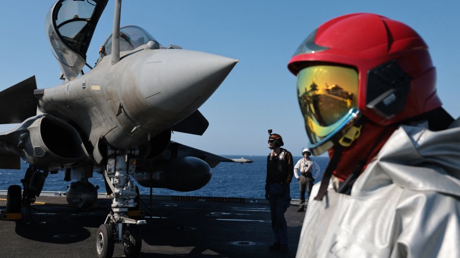 L'Ukraine compte acquérir 16 avions Rafale et des batteries antiaériennes