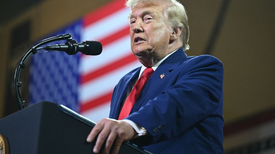 Trump avertit qu'il va frapper «fort» l'Iran, après des attaques contre des bases américaines